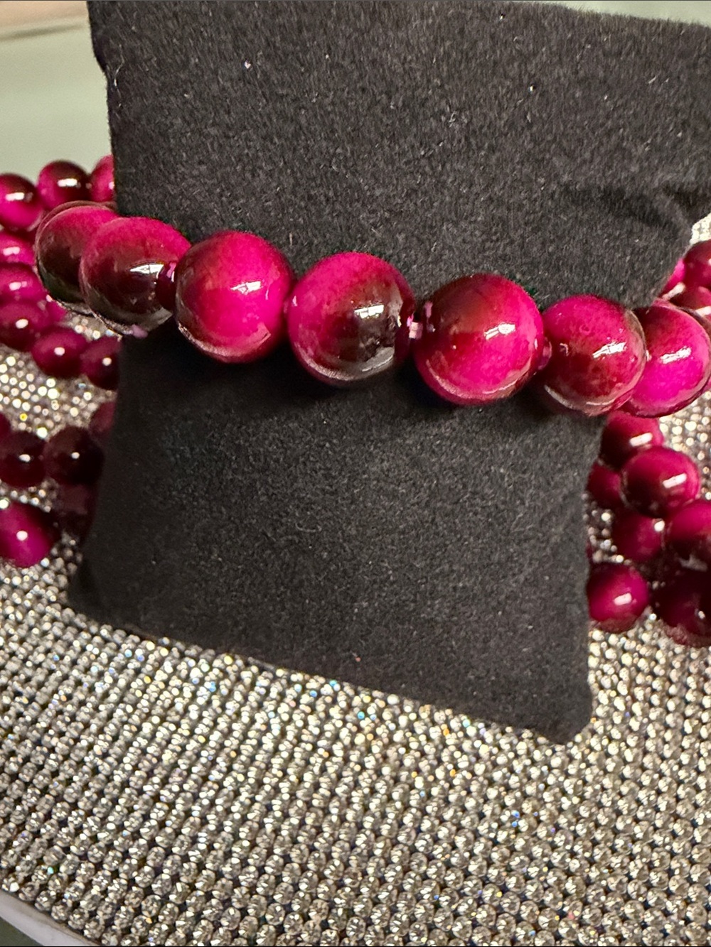 🦋5/$25🦋 Fuchsia Beaded Stretch Bracelet - Women Jewelry